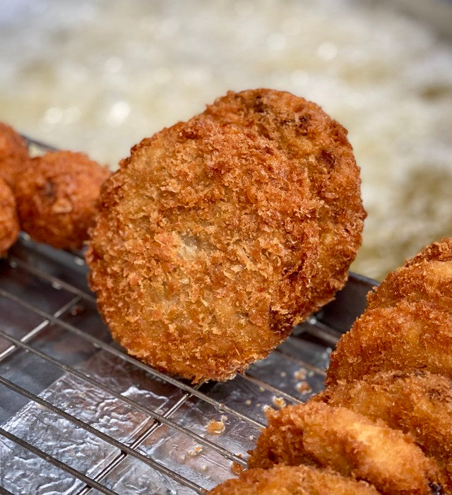 【送料無料】【お肉屋さん自家製】特上Bigメンチカツ『約90g×4個・冷凍真空』【お肉ソムリエのいる精肉店ABCフーズ】