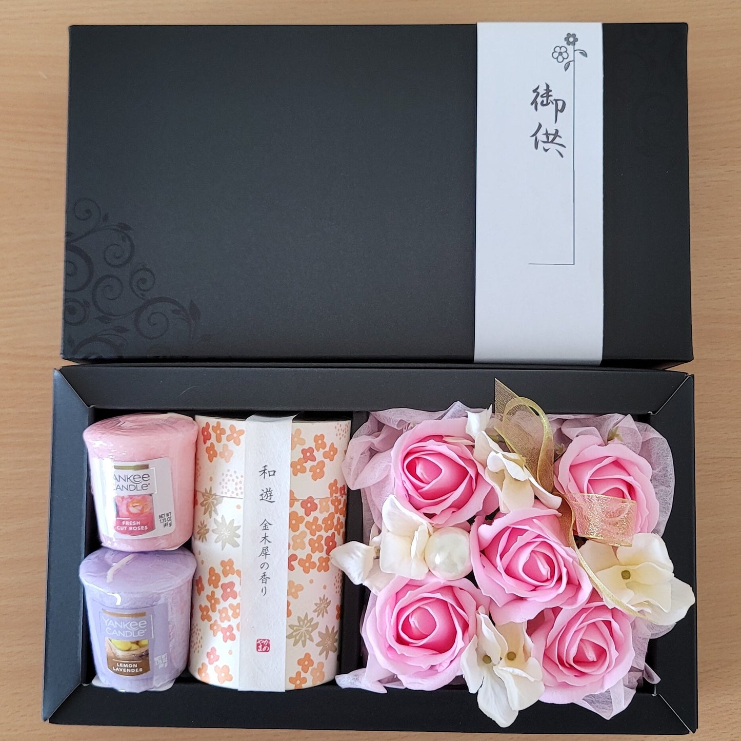 【送料無料】お供えギフトセット「華」はな ソープフラワー